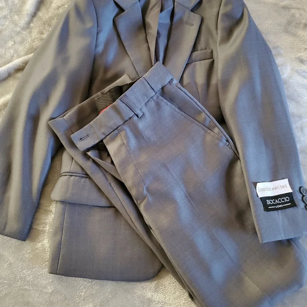 Bocaccio Boys 5-Piece Gray Suit Complete Set– Size 8 - Picture 7 of 7